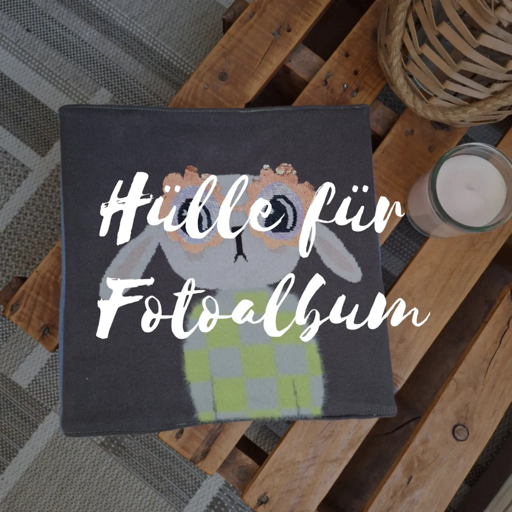 Homepage Produktseite Hülle Fotoalbum
Nadine Miesenburg, Blauzone Textilgestaltung aus Stoffen mit Erinnerungen, Trauerbegleitung, Erinnerungsarbeit,
Kleidung von Verstorbenen. In Zeiten von Trauer und Verlust zum Trösten und Erinnern.