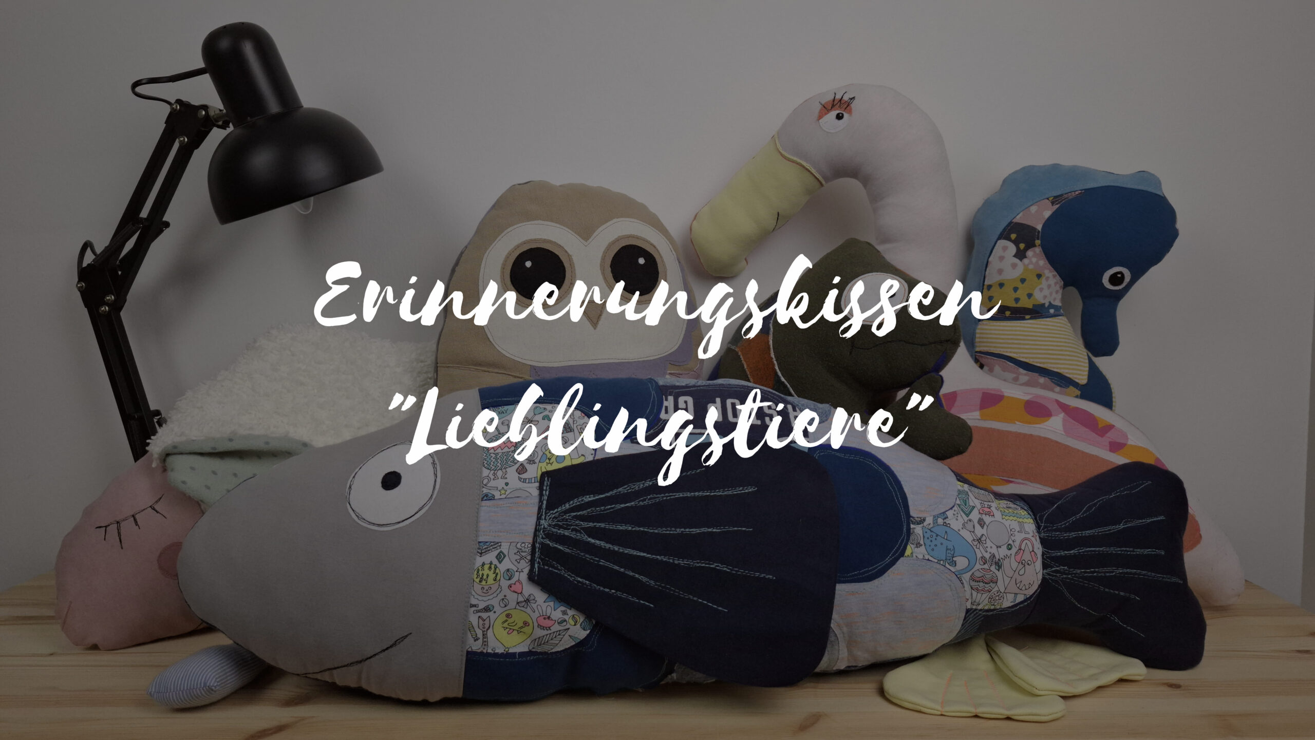 Nadine Miesenburg, Blauzone - Trauer begleiten, Erinnerung gestalten, Textilgestaltung aus Stoffen mit Erinnerungen, Kleidung von Verstorbenen